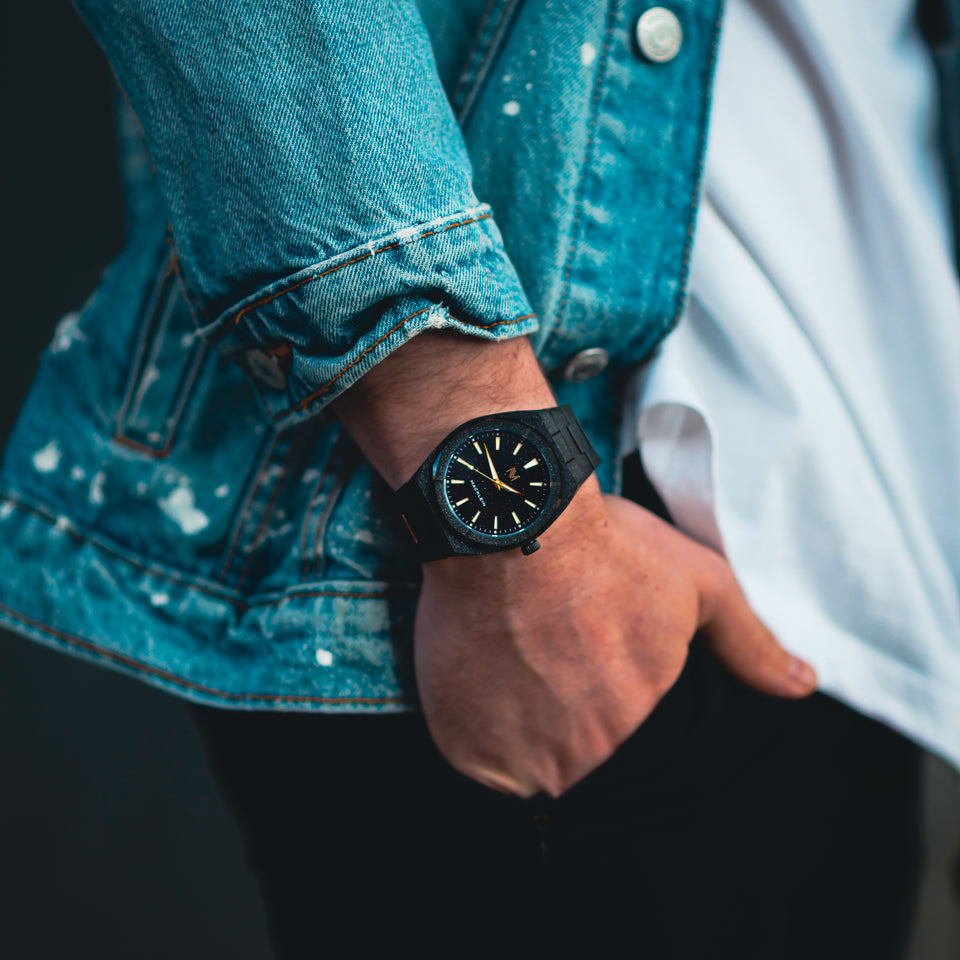 reloj moderno hombre